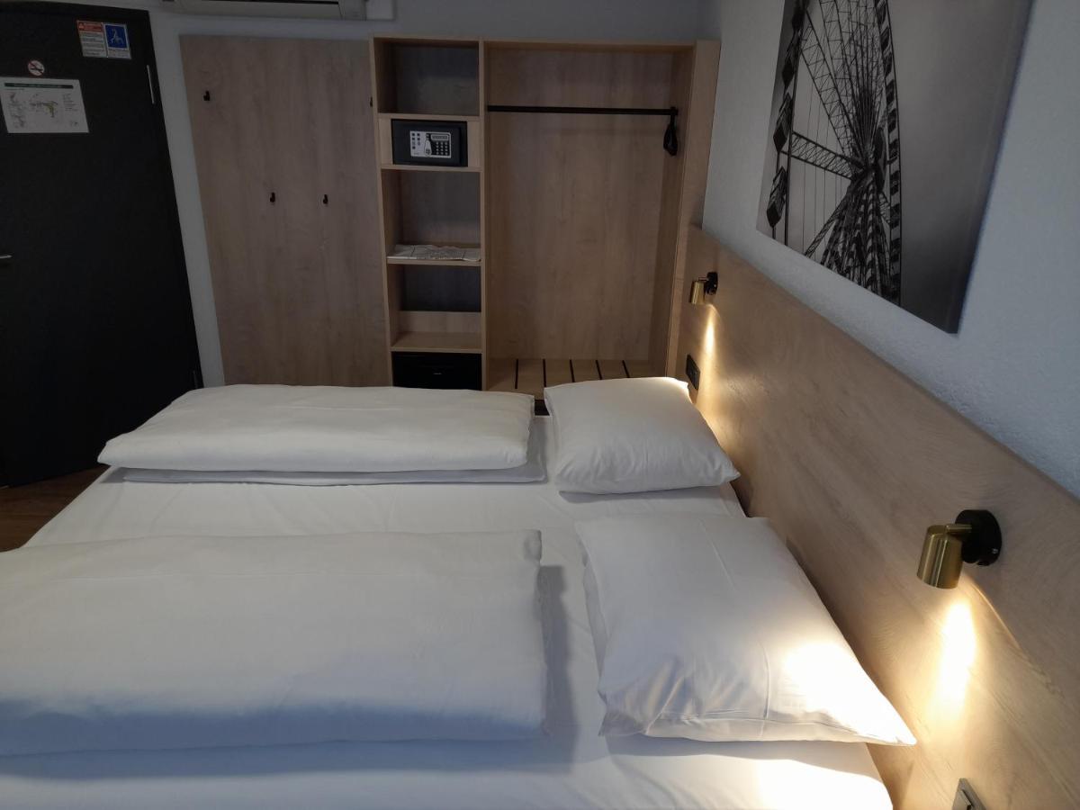 Hotel am Park Rust Bagian luar foto